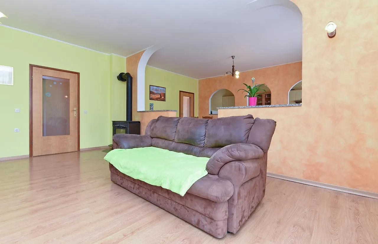 Apartment Ivana 1664