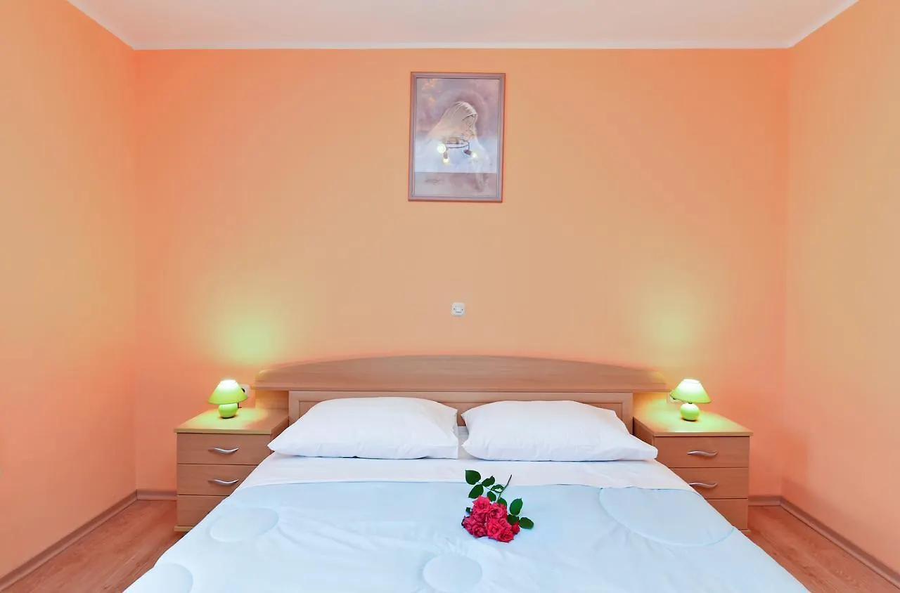 Apartment Ivana 1664 Kaštelir