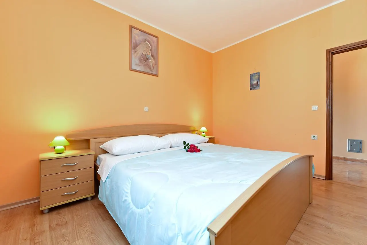 Apartment Ivana 1664 Croatia